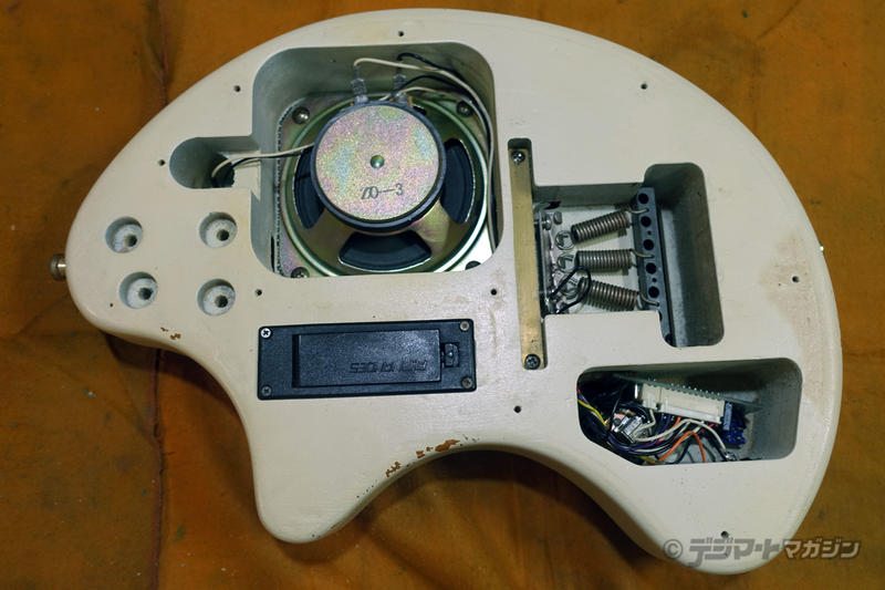 アンプ搭載ミニ・ギターの定番「Fernandes ZO-3芸達者」を修理する