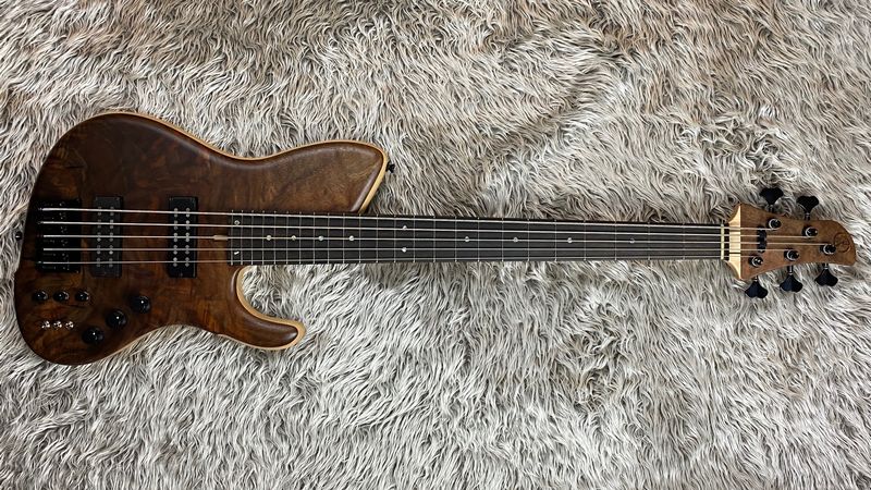 dragonfly custom bass 5st
